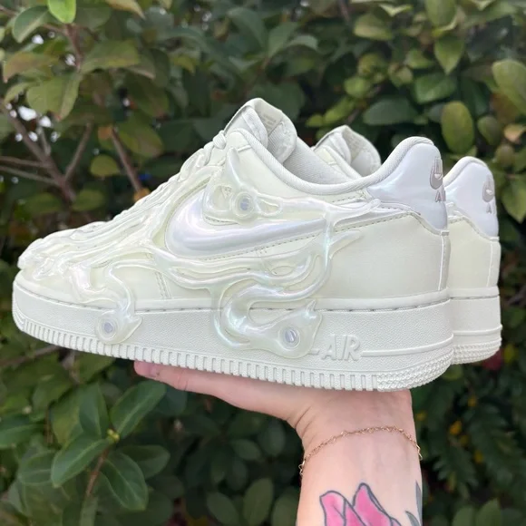 NIKE Air Force 1 Low 07 LX Sea Glass Light Iron Ore Translucent Wavy Sneaker NWT - Picture 4 of 8